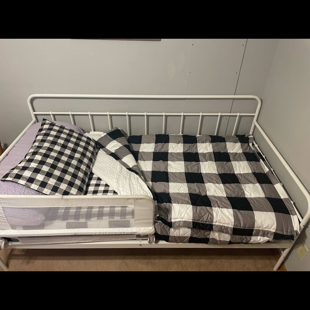 Beddys Twin Bedding